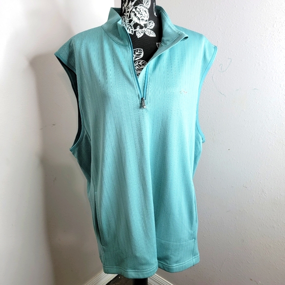 Greg Norman vest - Picture 1 of 10